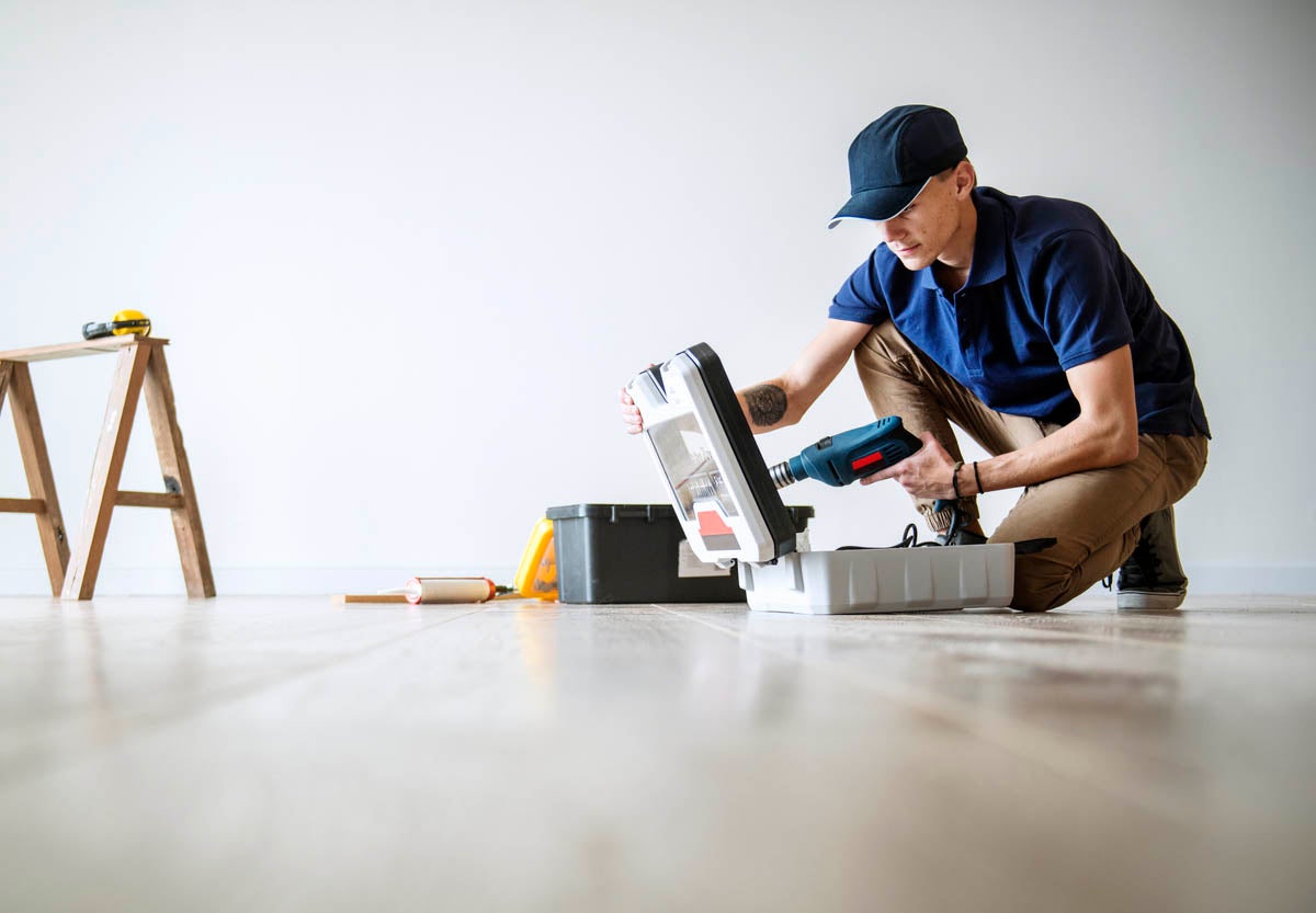 The Different Types of Carpentry Services Offered by Handymen